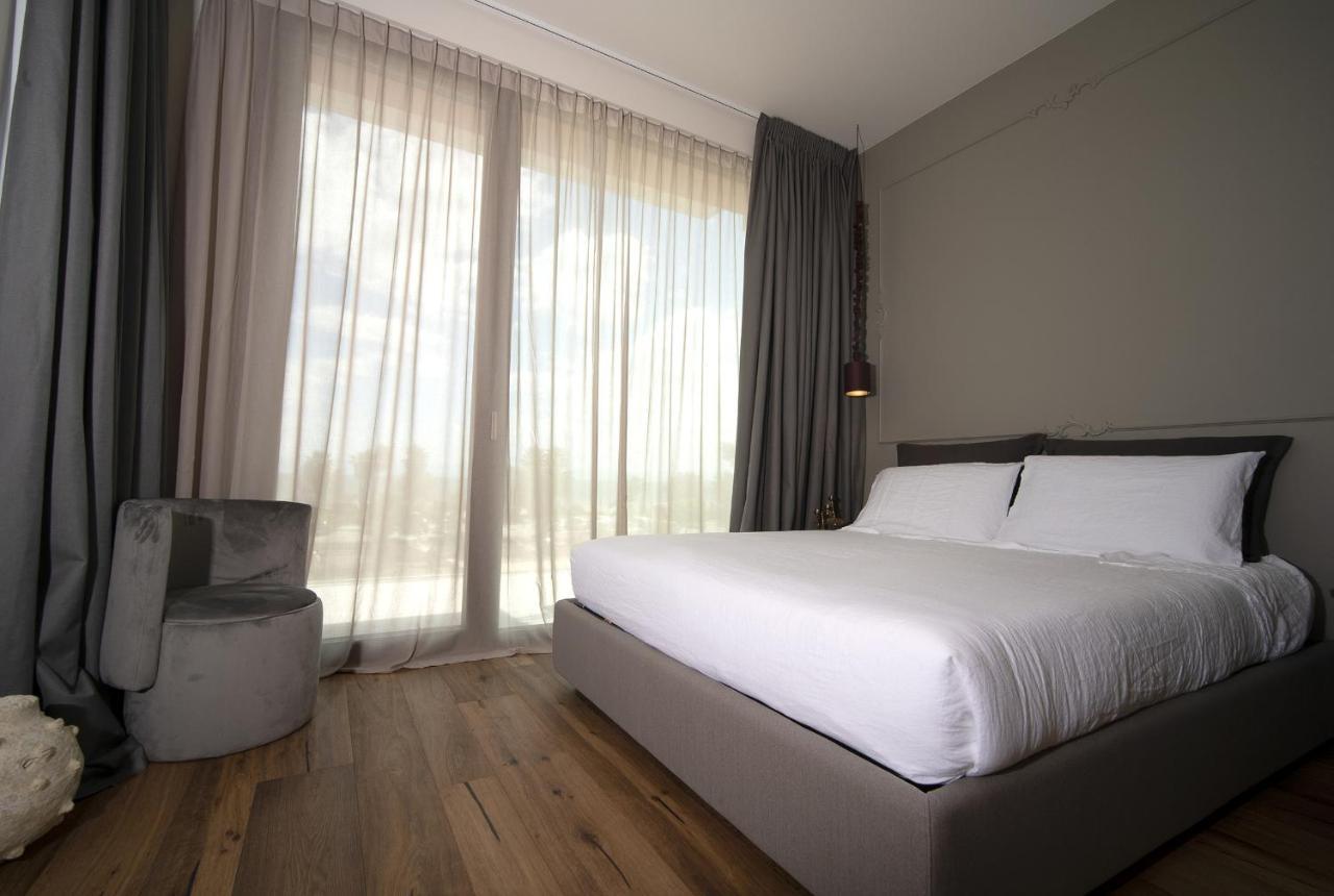 Piccola Maesta' Boutique Rooms Civitanova Marche Εξωτερικό φωτογραφία
